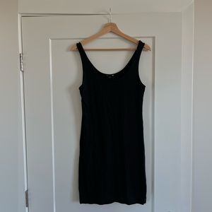 H&M basic black mini dress - size M